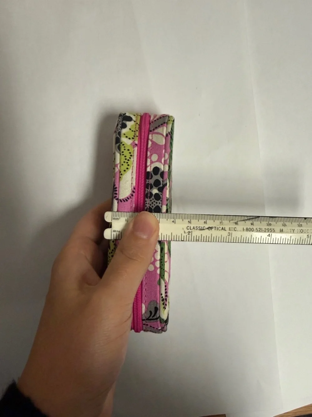 NWOT Vera Bradley Priscilla Pink Retired Floral Zip Small Glasses Optical Case